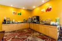 Quality Inn University Near Downtown - breakfast