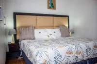 18 on sherlock Hotels in Port Elizabeth Central