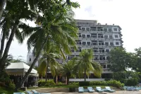Cebu White Sands Resort and Spa