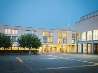 Vienna House Easy by Wyndham Trier Các khách sạn gần Cầu La Mã
