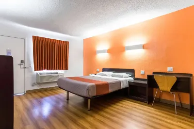 موتل 6 لونج بيتش، كاليفورنيا - إنترناشونال سيتي Hotels near Age of Aquariums
