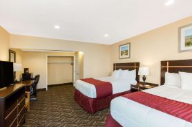 Days Inn by Wyndham Redwood City