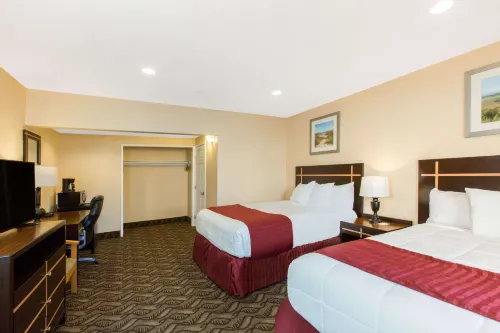 Days Inn by Wyndham Redwood City Hôtels à : North Fair Oaks