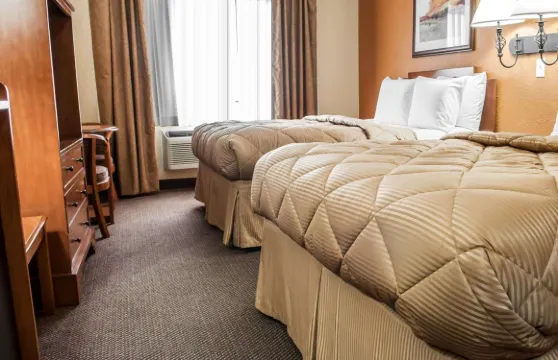 拉斯克魯塞斯大學區伊克諾旅館