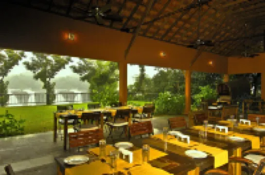 Rainforest Hotels in Pariyaram