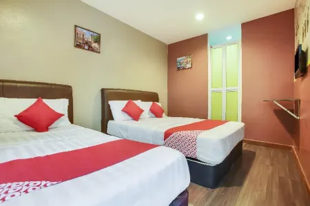 Hotel O Taj (Seksyen 7)
