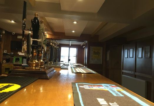 3. 더 화이트 호스..