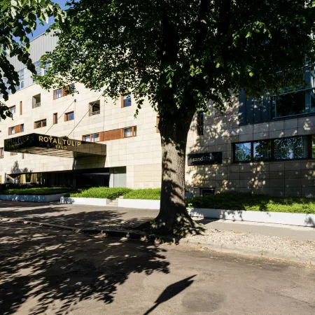 Royal Tulip Sand Kolobrzeg Отели рядом с достопримечательностью «Причал Колобжега»