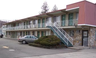 Royal Motor Inn