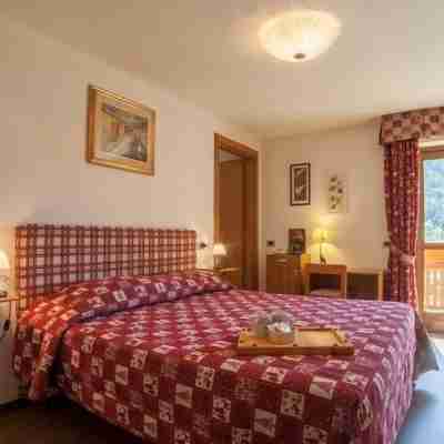 Albergo Punta Zerbion Rooms