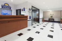 Days Inn & Suites by Wyndham Cambridge Hotels in Cambridge