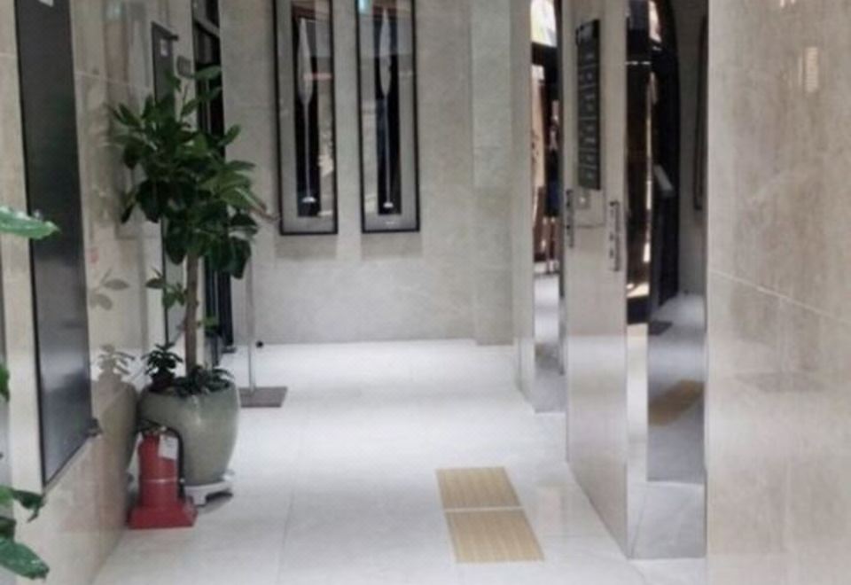 나봄에스앤호텔 외관