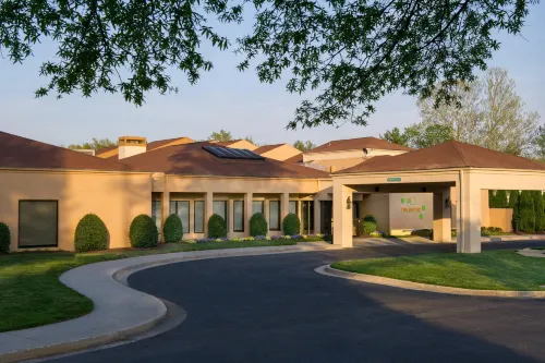 Courtyard Richmond West