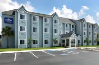 Microtel Inn & Suites by Wyndham Zephyrhills Hotels in Zephyrhills