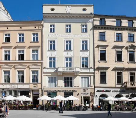 Venetian House Market Square Aparthotel Отели в г. Краков
