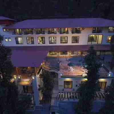 The Fern Hillside Resort Bhimtal Hotel Exterior