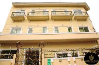 GOLDEN ONE HOTEL Hotel dekat Lahore Junction railway station