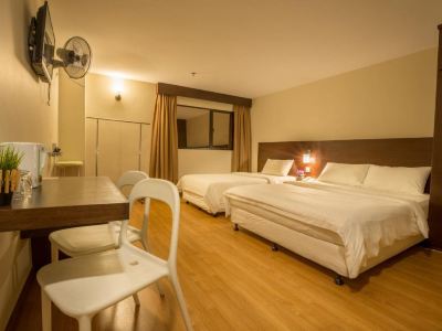 PP Hotel by Moxy