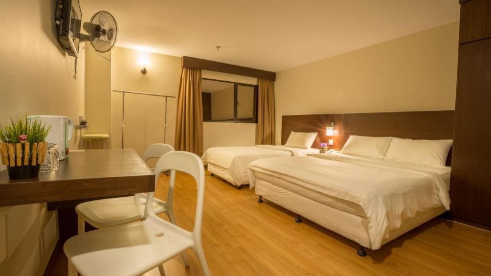 PP Hotel by Moxy