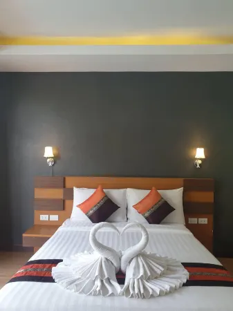 Andava Beach Отели рядом с достопримечательностью «Hummingbird's Beach»