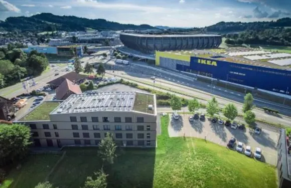 66號酒店-免費停車庫