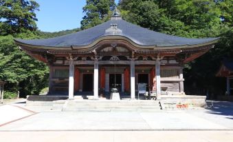 Shukubo Kansho-in Temple Sanrakuso