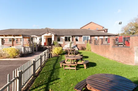 Boundary, Alfreton by Marston's Inns Отели в г. Риддингс