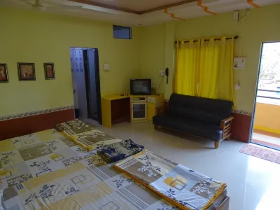Jogalekar Cottage Alibaug Hotels near Sasawane Beach
