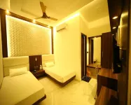 Hotel Byke Ride - Walkable from Agra Cantt Railway Station 이드가 콜로니 호텔
