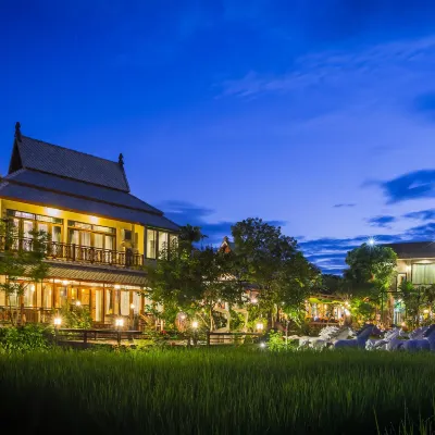 Phusanfah Resort Hotels near Sri Lanna National Park