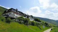 Hotel Garni "Café im Hamm" Hotels in Altlay