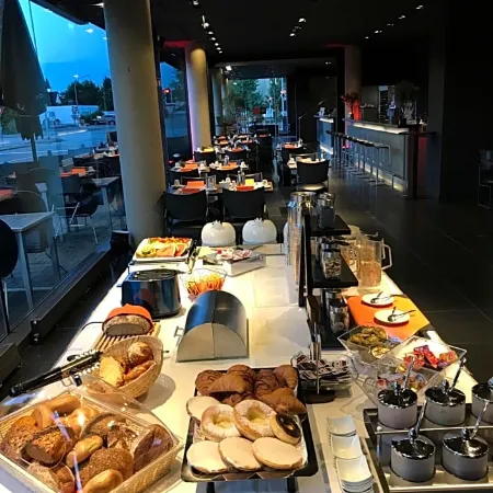 Kult Hotel
