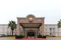 Comfort Inn North Conroe Hotels near Caney Creek High School Football Stadium