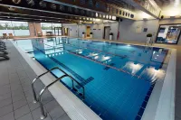 Village Hotel Edinburgh - Swimmingpools