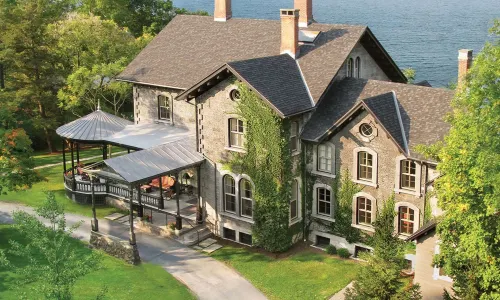 Inns of Aurora Resort & Spa