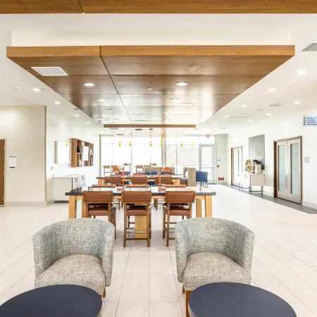 Holiday Inn Express & Suites SAN JOSE – SILICON VALLEY by IHG Отели в г. Сан-Хосе