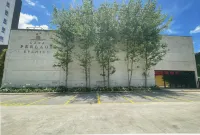 Holiday Inn Express FARROUPILHA by IHG - parking