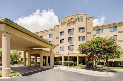 Courtyard Roanoke Airport Hotels in Roanoke