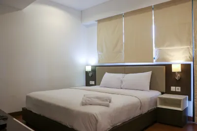 Elegant and Spacious 2Br at Apartment Simprug Park Residences Hotel di Kebayoran Lama