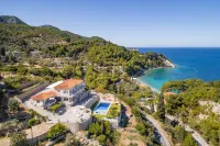 Penny Luxury Apartments Samos Hotels in Vathi