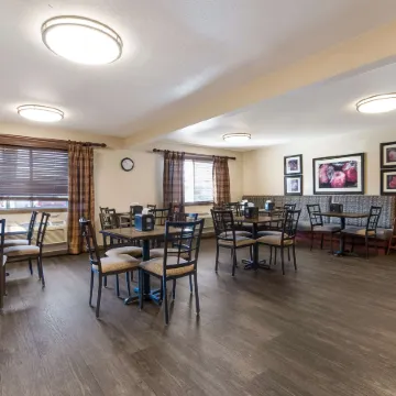 Best Western Empire Towers Отели в г. Су-Фолс