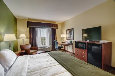 Holiday Inn Express & Suites Wytheville Hotels in 