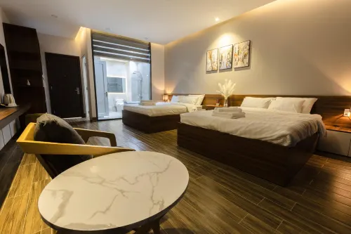 Sunrise Hotel - 3-Star