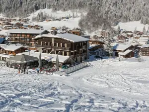 奎查小屋酒店