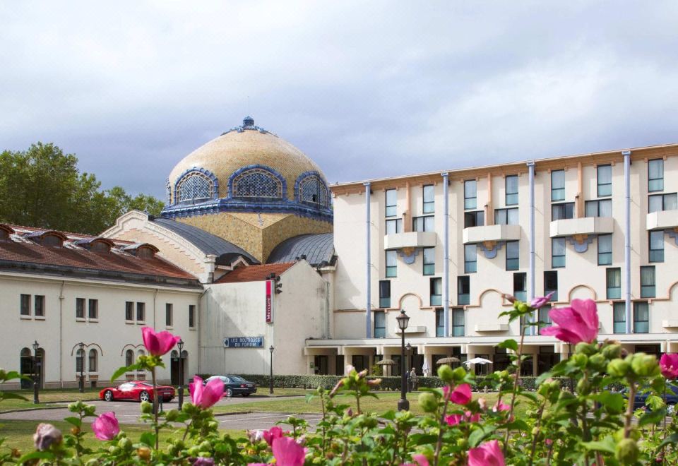 hotel overview picture