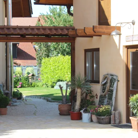 Pension Vanii, Apartments Ξενοδοχεία στην πόλη Rust