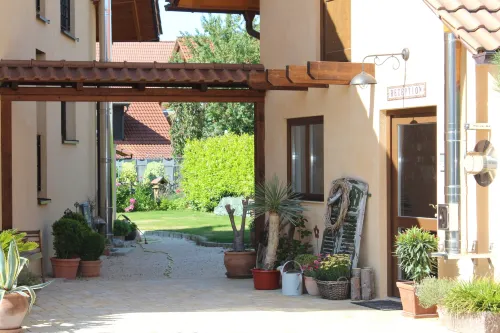 Pension Vanii, Apartments - Homestays