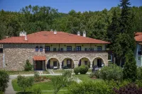 Simantro Resort Hotel di 