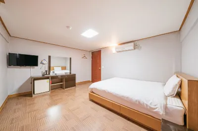 Hotel G Hotels near Gwandeokjeong Pavilion