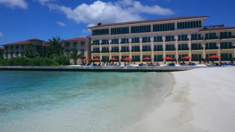 Hulhule Island Hotel in Malé